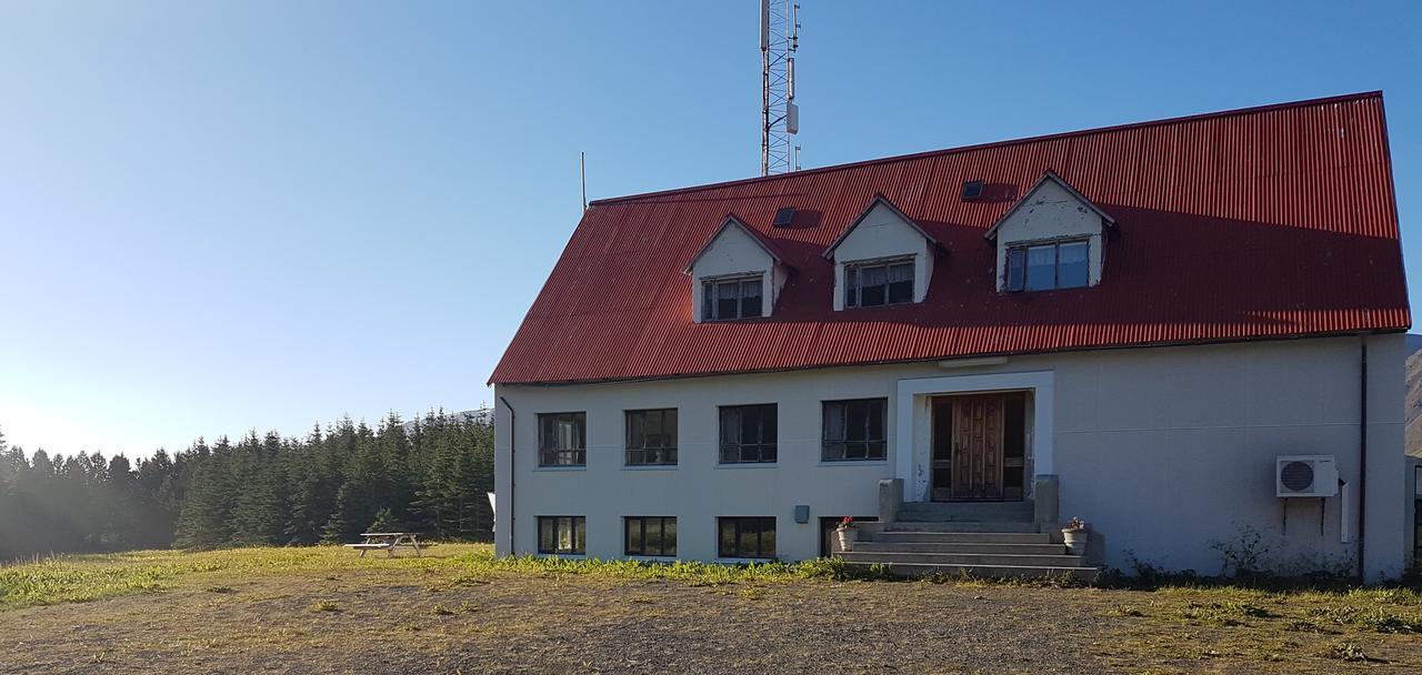 Holt Inn Flateyri Exterior photo